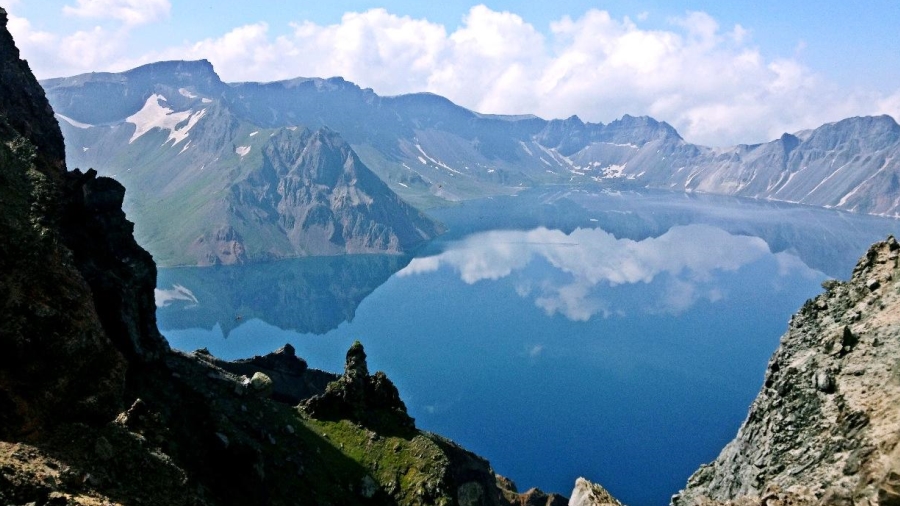 老外带你去团建-登山涉水探秘长白山