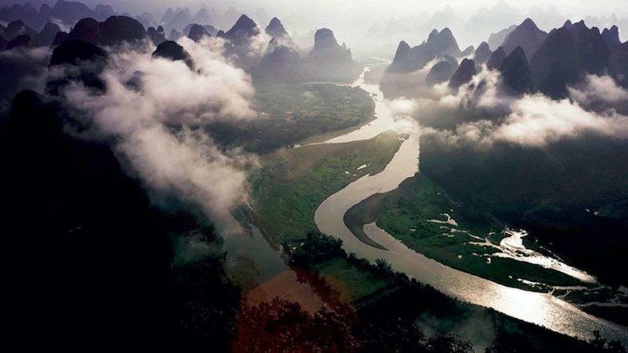 《洞·见初心 洞·见未来》探洞主题活动