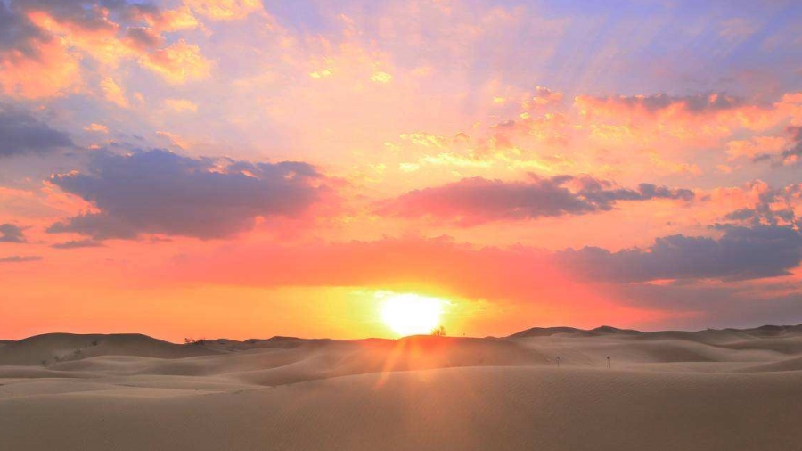 沙漠-用脚步丈量腾格里沙漠