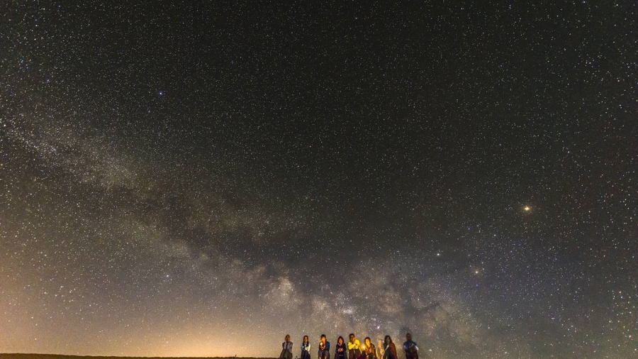 沙漠-用脚步丈量腾格里沙漠