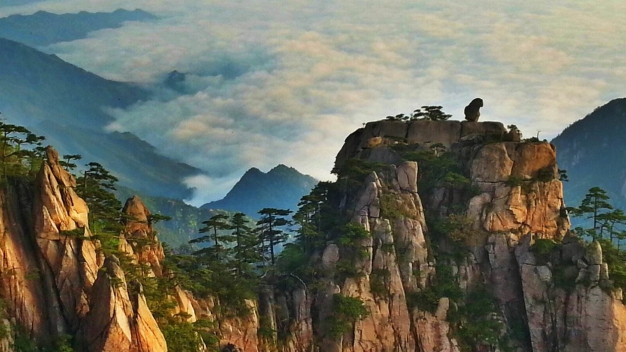 旅行-登黄山赏美竹领略徽式建筑之美